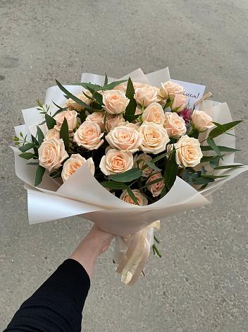 Букет Кремовые розы Латте в Хабарах